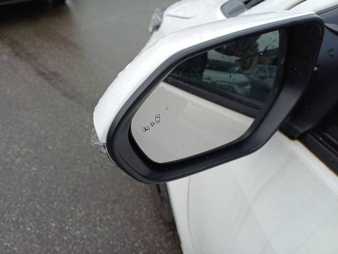 Toyota Yaris Hybride 116h Design blanc de 2024