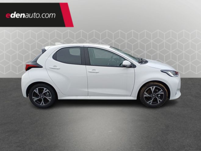 Toyota Yaris Hybride 116h Design blanc de 2024