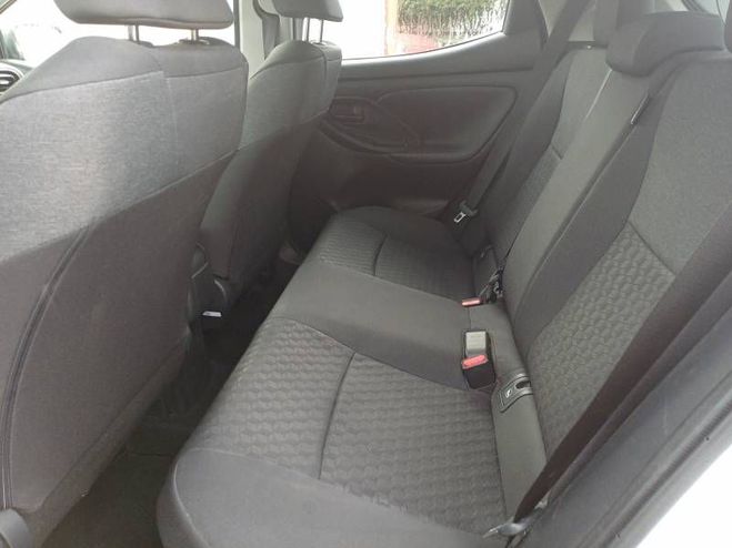 Toyota Yaris Hybride 116h Design blanc de 2023