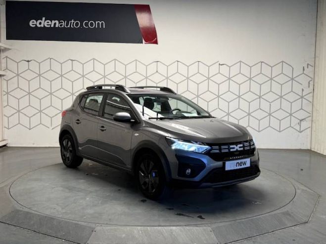 Dacia Sandero ECO-G 100 GSR2 Stepway Expression gris de 2025
