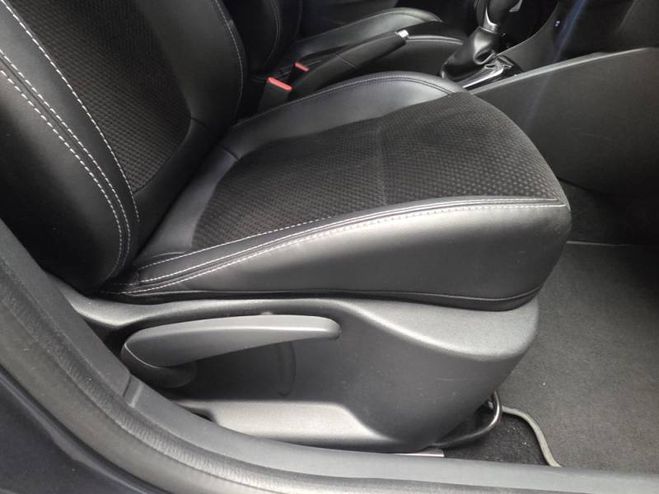 Renault Clio dCi 90 E6C EDC Intens gris de 2019