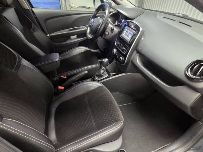 Renault Clio dCi 90 E6C EDC Intens gris de 2019