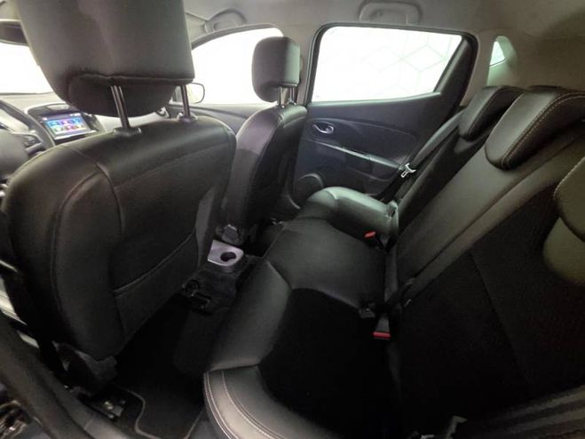 Renault Clio dCi 90 E6C EDC Intens gris de 2019