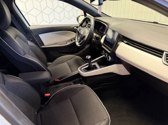 Renault Clio TCe 90 Techno blanc de 2023