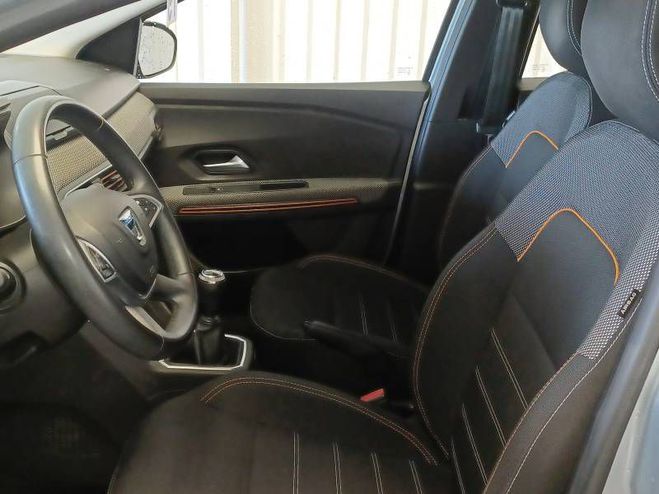 Dacia Sandero TCe 90 - 22 Stepway Confort gris de 2023