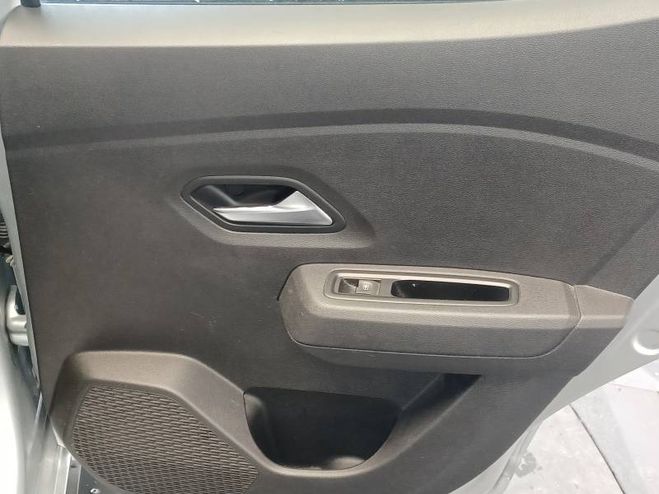 Dacia Sandero TCe 90 - 22 Stepway Confort gris de 2023