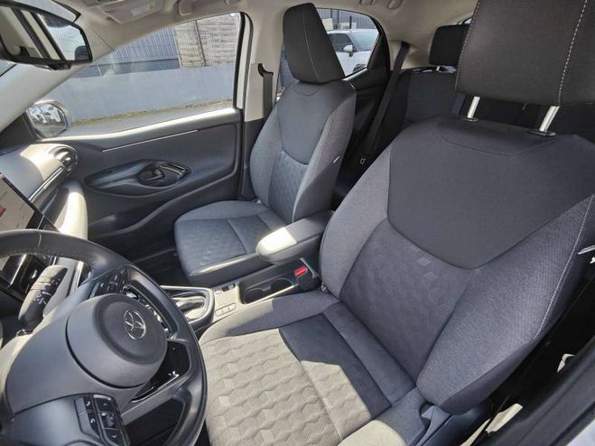 Toyota Yaris Hybride 116h Design blanc de 2024