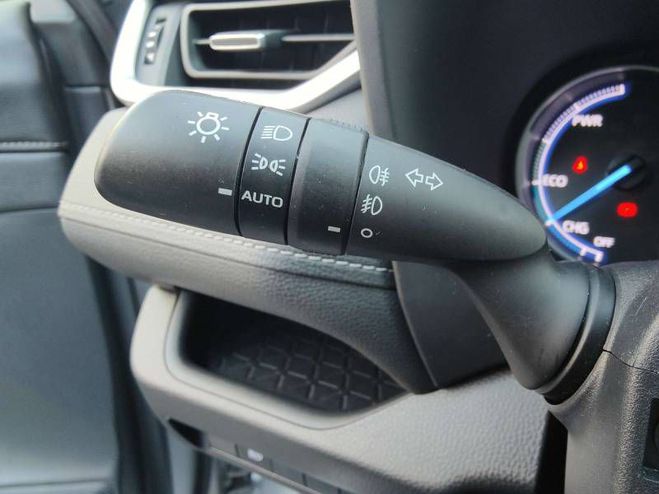 Toyota RAV 4 Hybride 218 ch 2WD Dynamic gris de 2019