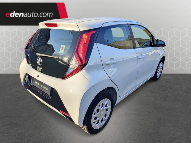 Toyota Aygo 1.0 VVT-i x-play blanc de 2021