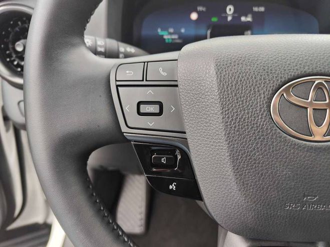 Toyota C HR Hybride 200 Design blanc de 2025
