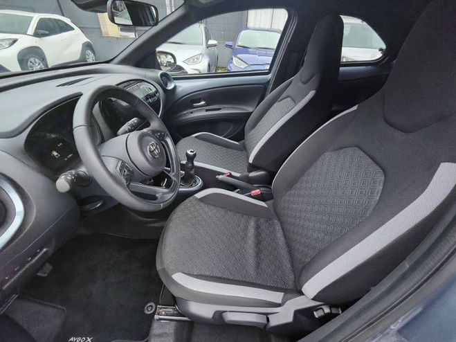 Toyota Aygo 1.0 VVT-i 72 Design gris de 2024
