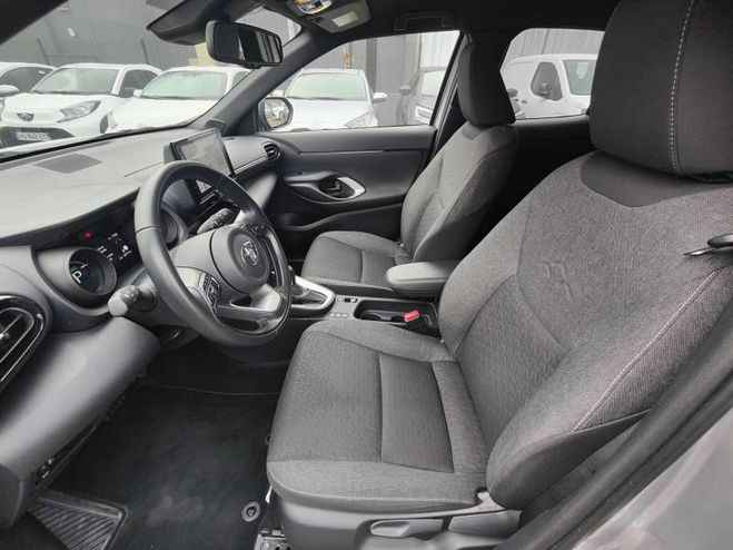 Toyota Yaris Cross Hybride 116h 2WD Design gris de 2023