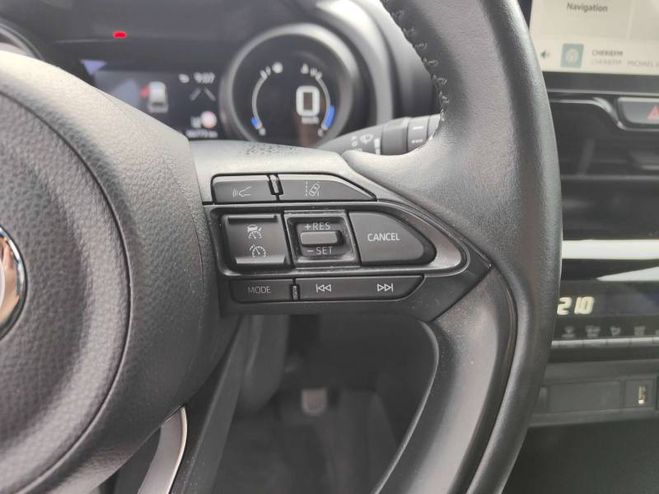 Toyota Yaris Cross Hybride 116h 2WD Design gris de 2023