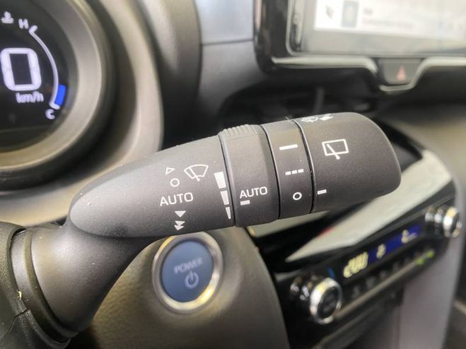 Toyota Yaris Cross Hybride 116h 2WD Design gris de 2022