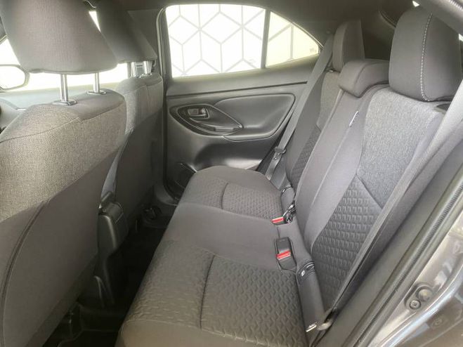 Toyota Yaris Cross Hybride 116h 2WD Design gris de 2022