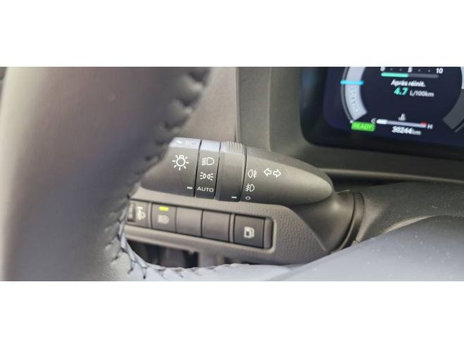 Toyota C HR Hybride 140 Dynamic Business bleu de 2024