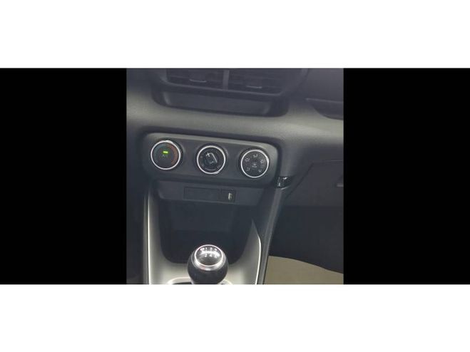 Toyota Yaris 120 VVT-i Dynamic gris de 2024