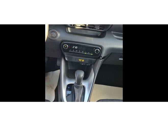 Toyota Yaris Hybride 116h Dynamic gris de 2024