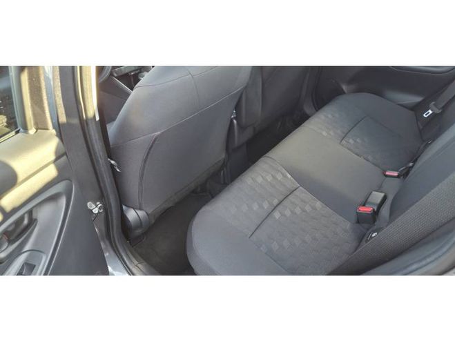 Toyota Yaris Hybride 116h Dynamic gris de 2024