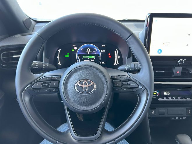 Toyota Yaris Yaris Cross Hybride 116h 2WD Design 5p Gris de 2026