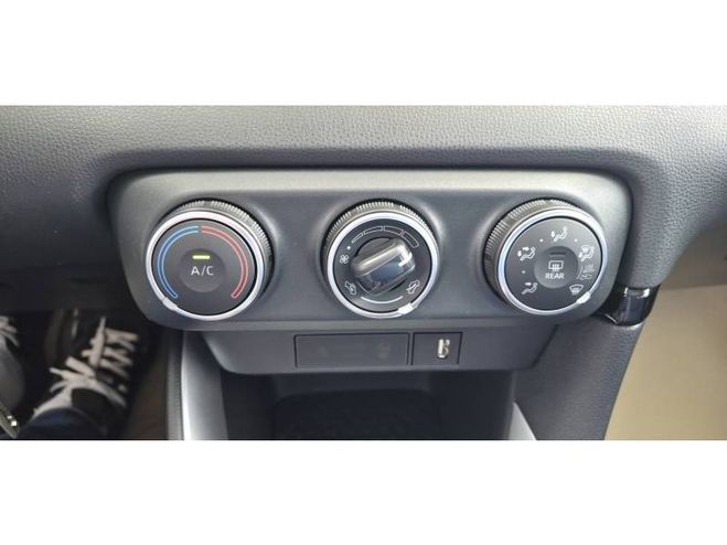 Toyota Yaris 120 VVT-i Dynamic gris de 2024