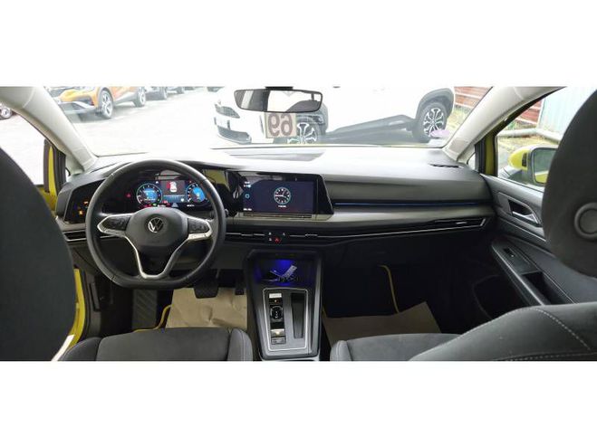 Volkswagen Golf 1.5 eTSI OPF 150 DSG7 Life jaune de 2021