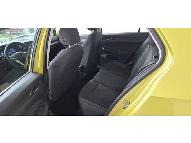 Volkswagen Golf 1.5 eTSI OPF 150 DSG7 Life jaune de 2021
