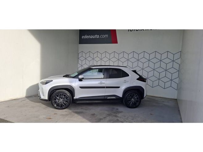 Toyota Yaris Cross Hybride 116h AWD-i Trail (marchepi blanc de 2024