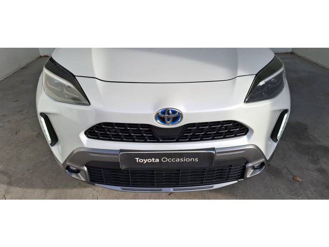 Toyota Yaris Cross Hybride 116h AWD-i Trail (marchepi blanc de 2024