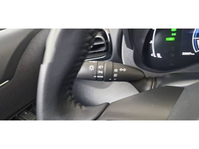 Toyota Yaris Cross Hybride 130h 2WD Design blanc de 2024