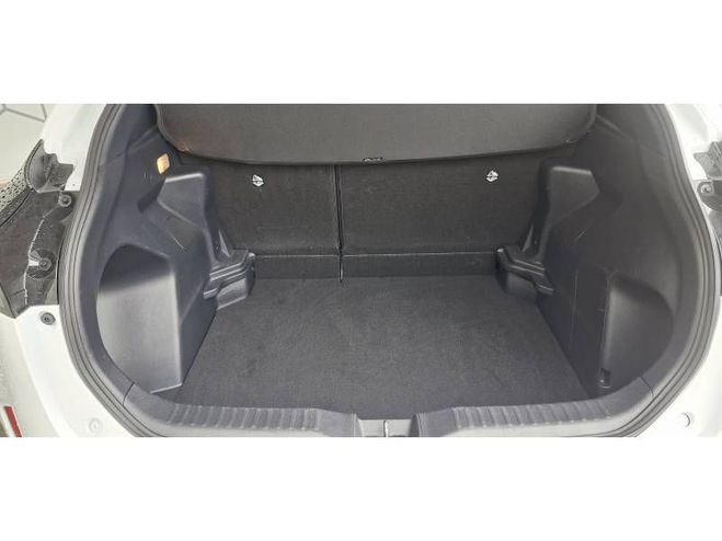 Toyota Yaris Cross Hybride 130h 2WD Design blanc de 2024