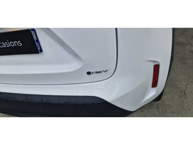 Toyota Yaris Cross Hybride 130h 2WD Design blanc de 2024