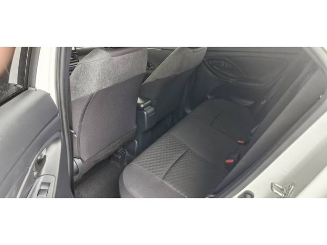 Toyota Yaris Cross Hybride 130h 2WD Design blanc de 2024