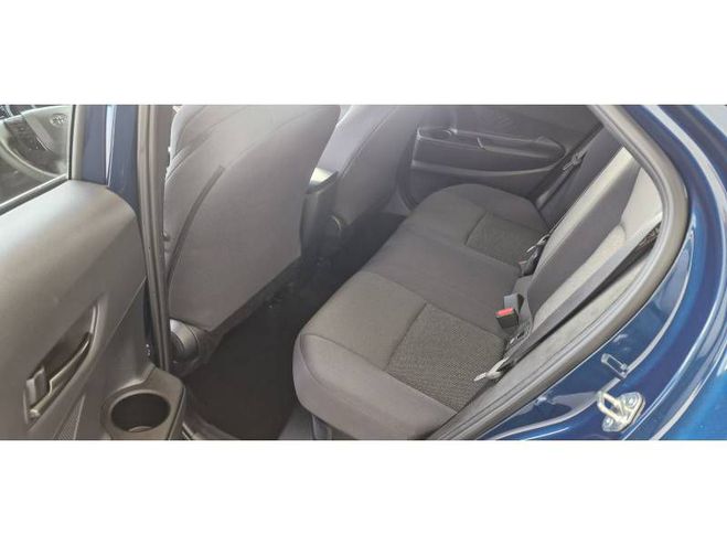 Toyota C HR Hybride 140 Dynamic Business bleu de 2024