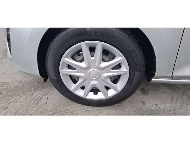 Ford Fiesta 1.0 EcoBoost 100 ch S&S BVM6 Trend gris de 2021