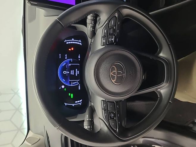 Toyota Yaris Hybride 116h Design gris de 2025