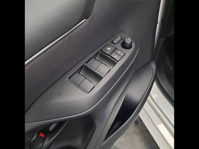 Toyota Yaris Hybride 116h Design blanc de 2025