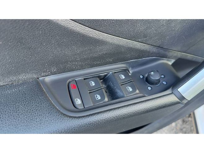 Audi Q2 2.0 TDI 150 ch S tronic 7 Quattro S line blanc de 2018
