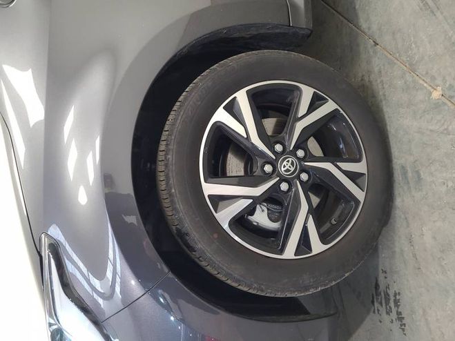 Toyota Yaris Hybride 116h Design gris de 2025