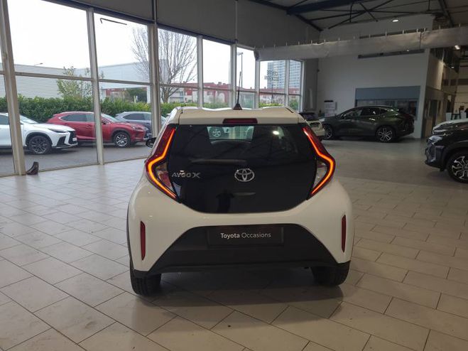 Toyota Aygo 1.0 VVT-i 72 Active Business blanc de 2024