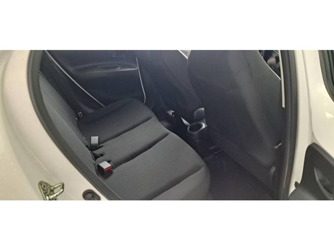Toyota Aygo 1.0 VVT-i 72 Active Business blanc de 2023