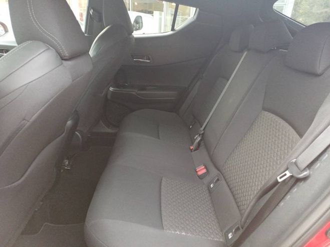 Toyota C HR Hybride 2.0L Edition rouge de 2022