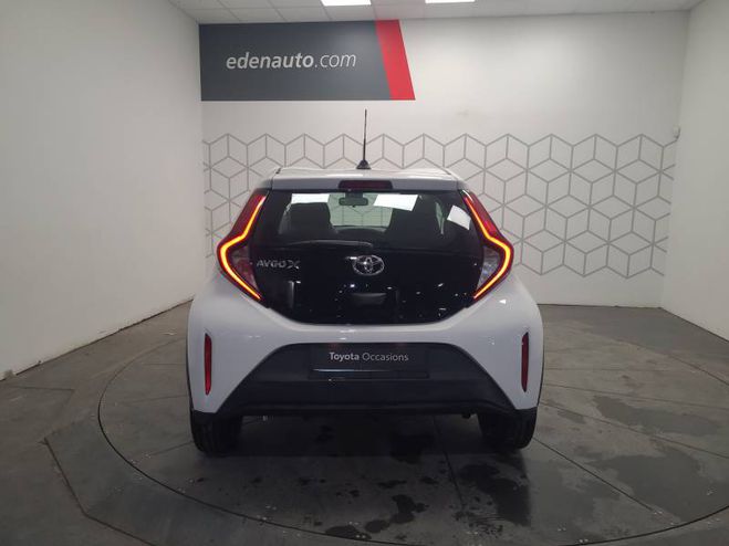 Toyota Aygo 1.0 VVT-i 72 Active Business blanc de 2023