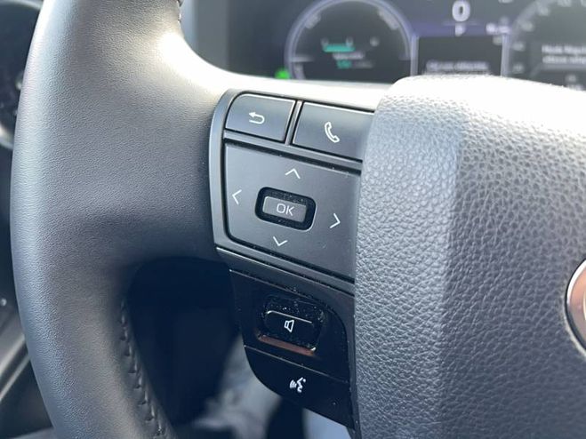 Toyota C HR Hybride 140 Design gris de 2024