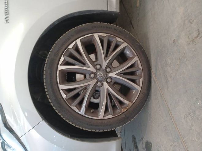 Toyota Yaris Hybride 116h Iconic gris de 2020