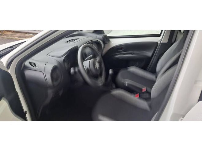 Toyota Aygo 1.0 VVT-i 72 Dynamic blanc de 2022