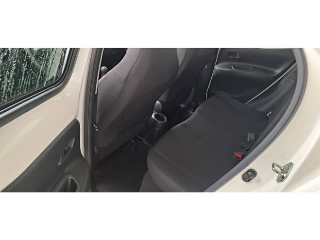 Toyota Aygo 1.0 VVT-i 72 Dynamic blanc de 2022