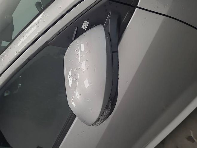 Toyota Yaris Hybride 116h Design gris de 2025