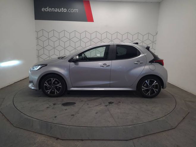 Toyota Yaris Hybride 116h Design gris de 2025