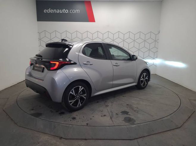 Toyota Yaris Hybride 116h Design gris de 2025